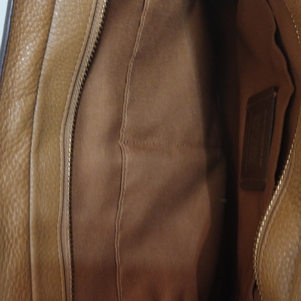 Coach Tote Purse - Picture 5 of 13
